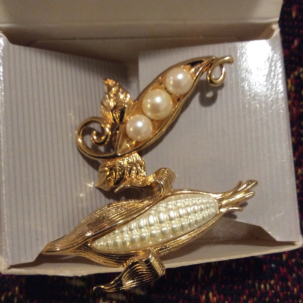 Vintage Avon Earrings